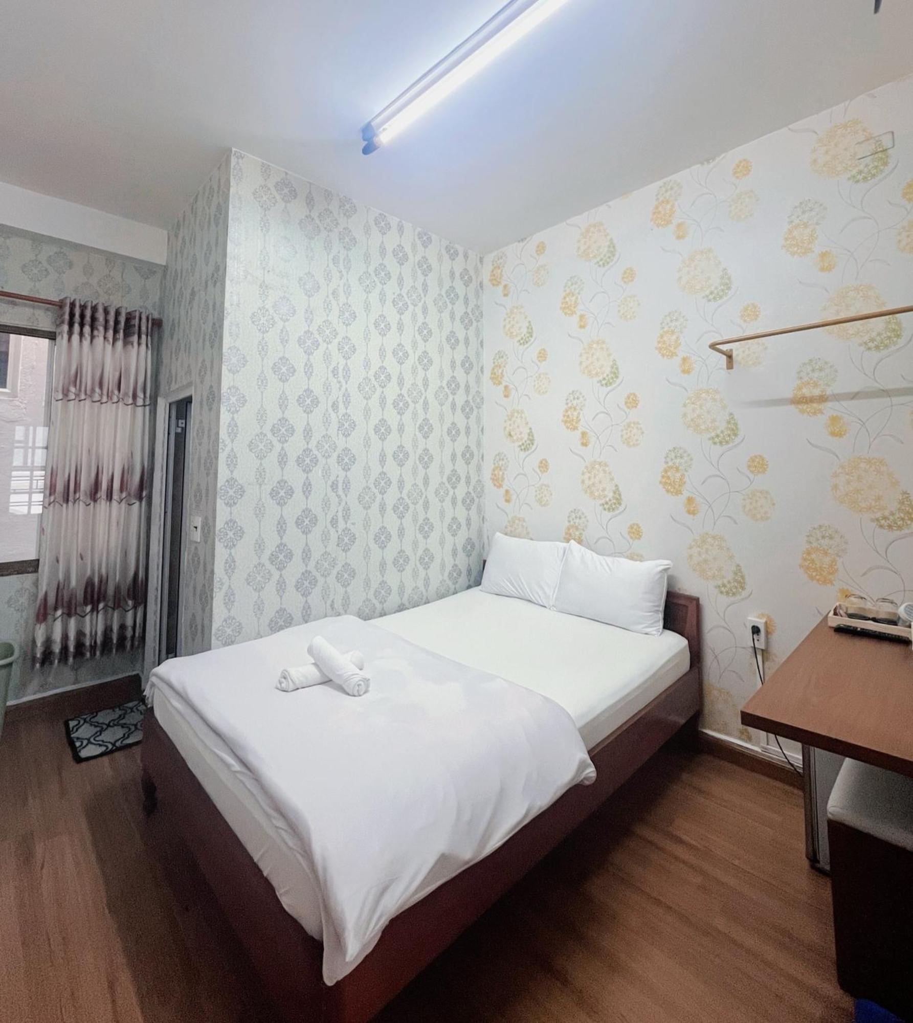 דה לאט Glory Gia Huy Hotel מראה חיצוני תמונה