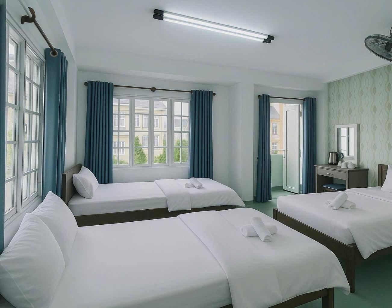 דה לאט Glory Gia Huy Hotel מראה חיצוני תמונה